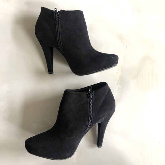 Call it Spring Booties - Picture 2 of 3